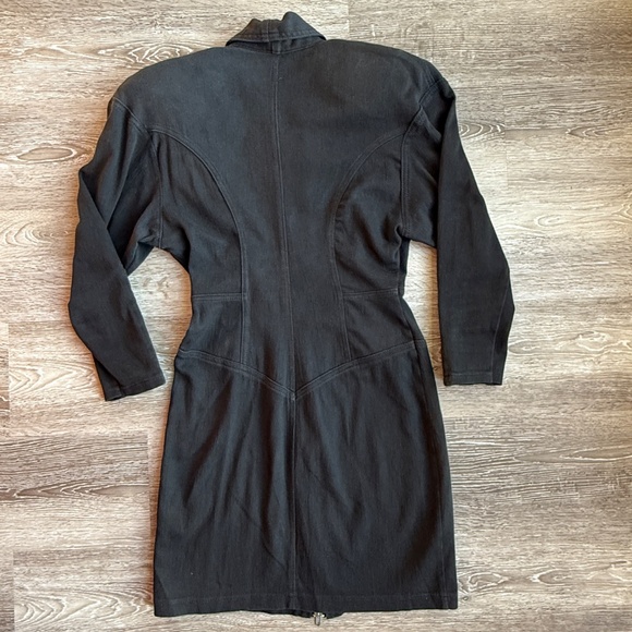 Stunning Vintage 80s Zip Front Lace up Body Con Dress - Picture 2 of 12